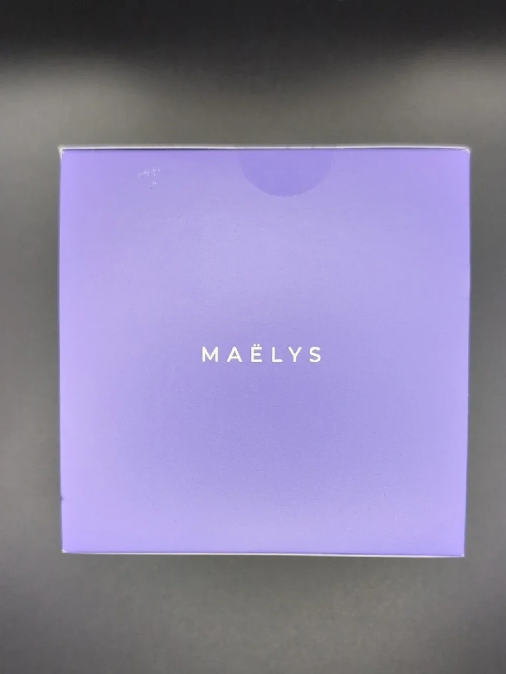 MAËLYS Get-Dreamy Overnight Toning Body Whip - White with Purple Text